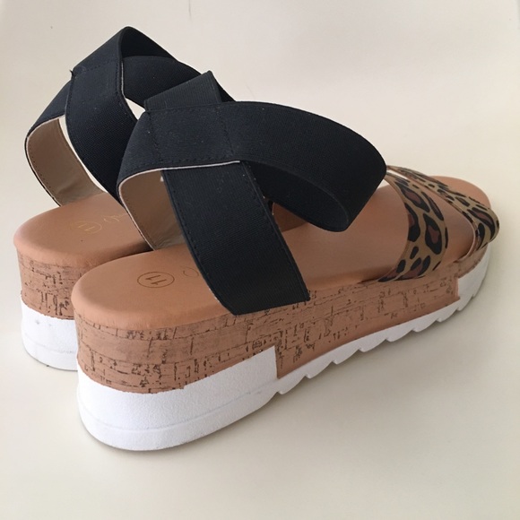 Animal Print Platform Sandals Sz 11 - Picture 6 of 8
